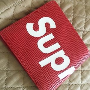 Red Supreme Wallet